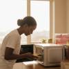 Bosch RM/320 Microwave Oven, Sleek Design with One-Year Warranty